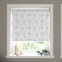 Speciality White Blossom Roller Blind