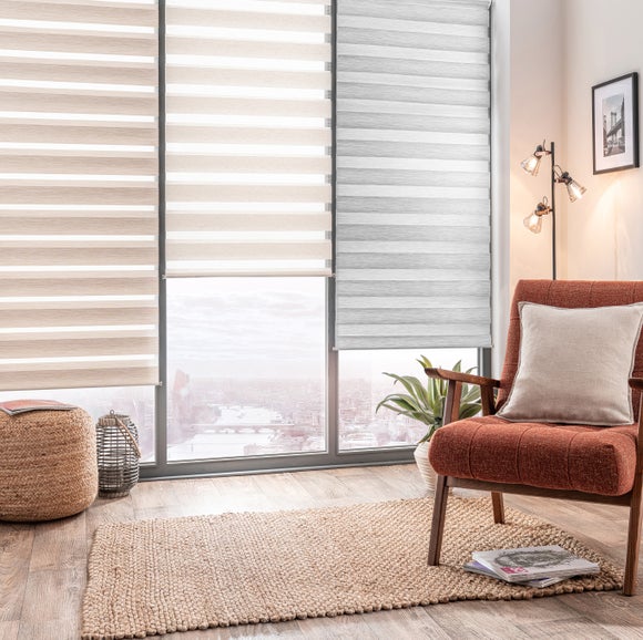 Day and Night Daylight Roller Blind